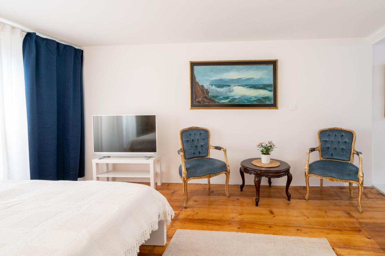 Apartments & Rooms Carera 6 Rovinj Buitenkant foto
